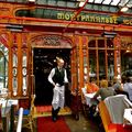 Le Montparnasse 1900, le restaurant mythique de Montparnasse.