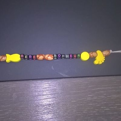 accroche tétine bébé bonheur