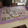 Quilt en cours de Claudine, ”N” de Nadine, défi ” fenêtres ’’ de Martine