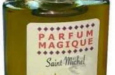 LE PARFUM MYSTIQUE POUR INVOQUER MAMI WATTA