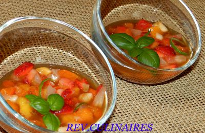 Minestrone de fruits,jus parfumé au basilic