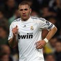 Le cas Karim Benzema: A-t-il le talent pour s’offrir une place parmi les dieux sacrés de Bernabéu ?