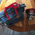 Recycler des jeans en sac de voyage