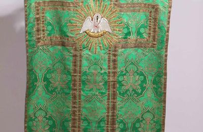 Chasuble ornement vert