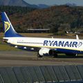 Aéroport Tarbes-Lourdes-Pyrénées: Ryanair:  Boeing 737-8AS: EI-DLF: MSN 33588/1867.