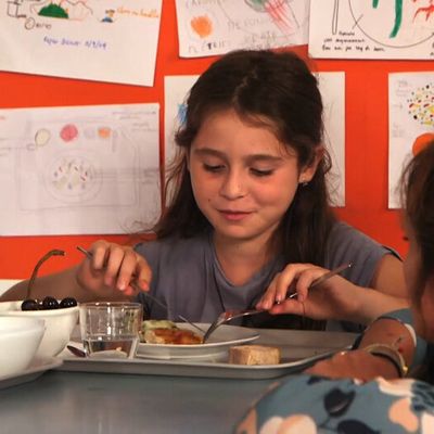 cantines scolaires// documentaire inédit