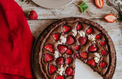 Tarte tout chocolat aux fraises