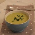 VELOUTÉ DE COURGETTES - POIREAUX (Recette light)