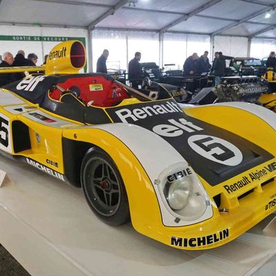 Vente ARTCURIAL - RENAULT ICONS