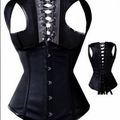 Le gilet corset imitation cuir