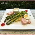 Assiette froide au saumon, asperges et pommes de terre et sa sauce aux fines herbes (thermomix)