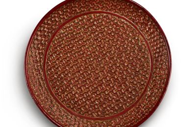 A very rare carved polychrome lacquer tray, Southern Song-Yuan dynasty