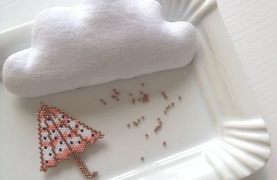 J'enfile des perles et j'assume #1 - Le parapluie