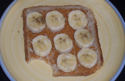 Pain +cacahuète+banane