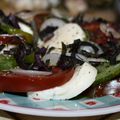 salade de tomates anciennes et mozzarella 