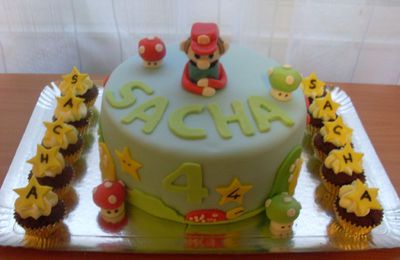 Un gâteau Mario Bros pour Sacha!