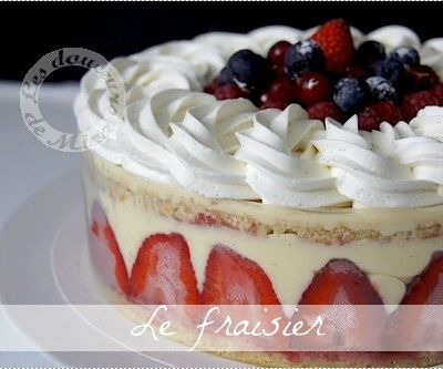 Le fraisier : crème mousseline et chantilly très vanillée