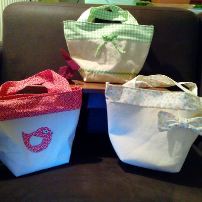 Les petits paniers de pâques... (tuto)