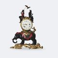 Pendule à l'éléphant en bronze ciselé, laque, doré et vernis européen. Époque Louis XV