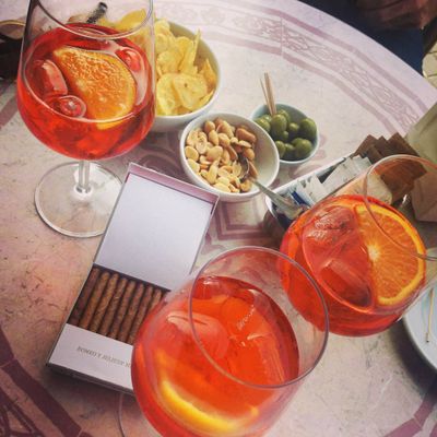 Partir en Italie avec Ricardo et revenir avec du salami, du panettone, du limoncello et l'écho de nos fous rires !!!