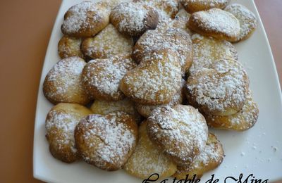 Brédeles au rhum, mignardises amandes, coco, sucre perlé, petits sablés