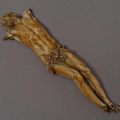 Rare Christ en ivoire sculpté par P.S JAILLOT (1631-1681).