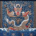Tenture brodée au dragon impérial, Chine, XIXe siècle