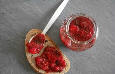 confiture de fraise crue