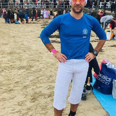 Dernier Bain de l'année à Dinard...