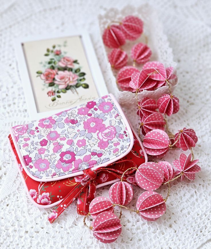 pochette liberty rose