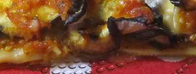 Lasagne à l'aubergine, tomate et chèvre