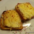 CROQUE À LA BÉCHAMEL