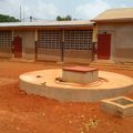 Nouveauté 2019 : Construction du puits pour l'arrivée d'eau dans l'école