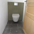 L'aménagement de la salle de bain : hahahaha, je l'ai fini ce wc suspendu!!!