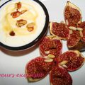 Figues fraîches rôties au miel et yaourt