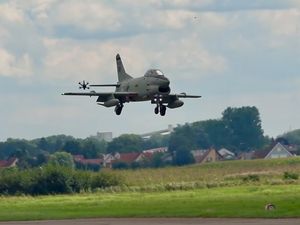 Un Fiat G91 à l’échelle 1/2,7