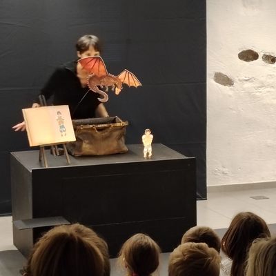 Un valeureux petit chevalier à la Médiathèque !