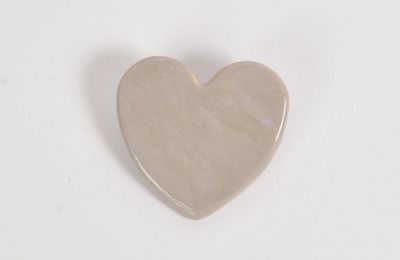 broche coeur " taupe" 7 eu