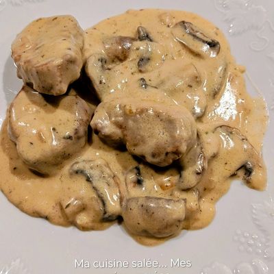 FILET MIGNON AU BOURSIN & CHAMPIGNONS DE PARIS 