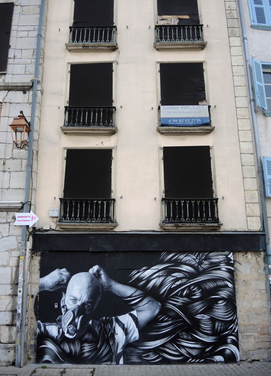Bayonne, quai Galuperie, fresque. (64)