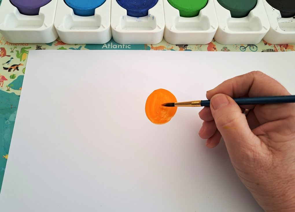 Galets de gouache géants
