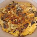 Omelette pommes de terre et champignons