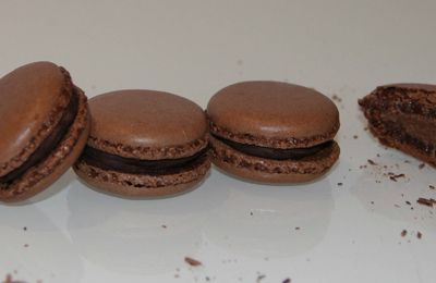 Recette : coques de macarons au chocolat