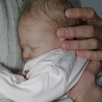 Bonjour et bienvenue ! Je m'appelle Aurélie ,