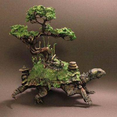 Sculptures animalières et végétales. ....