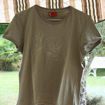 T-shirt Levi's