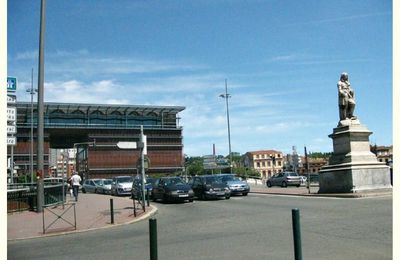 Une balade dans les rues de TOULOUSE