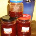 Confiture de fraises à la menthe poivrée et au vinaigre de balsamique