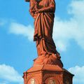 visite a l'interieur de la statue du puy en velay