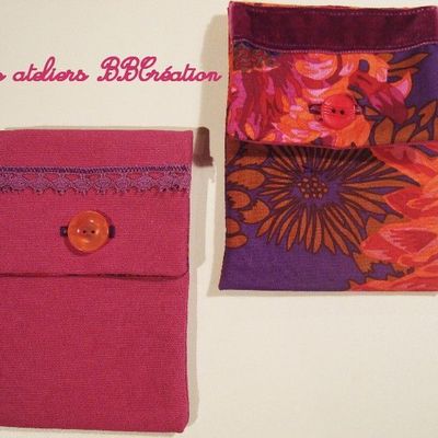 2 mini pochettes pour sac à main
